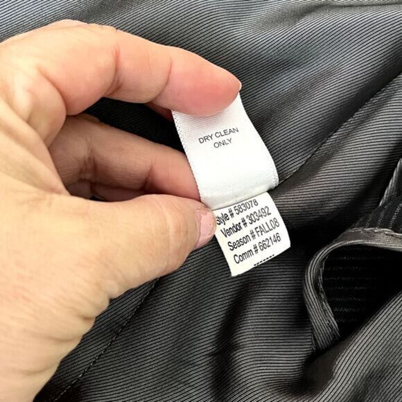 Banana Republic Wool Blend Blazer Jacket Mens 42R Black Pinstripe Tailored Fit - Picture 8 of 13